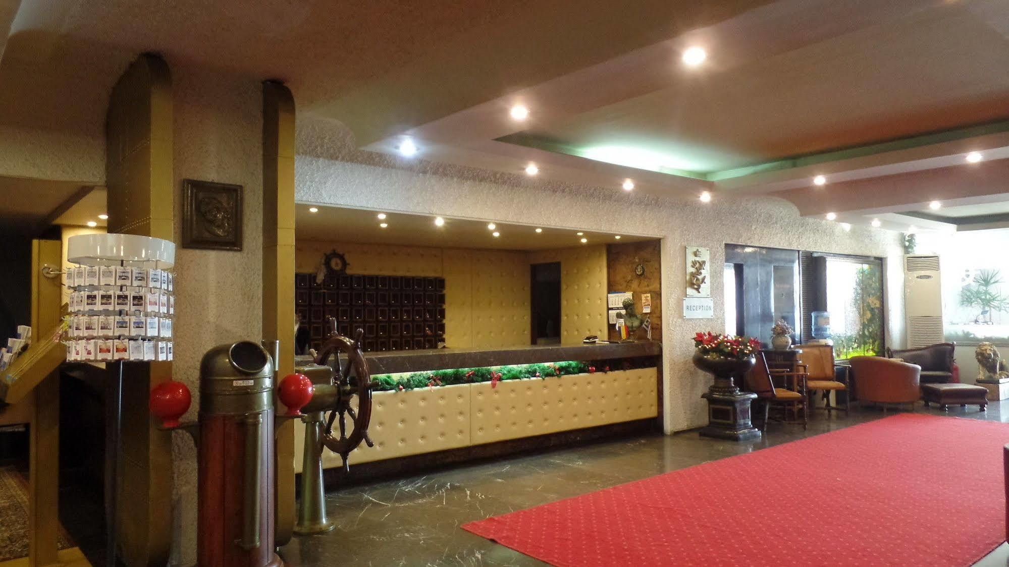 Cavo D' Oro Отель 3*